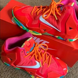Lebron XI-Fruity Peebles